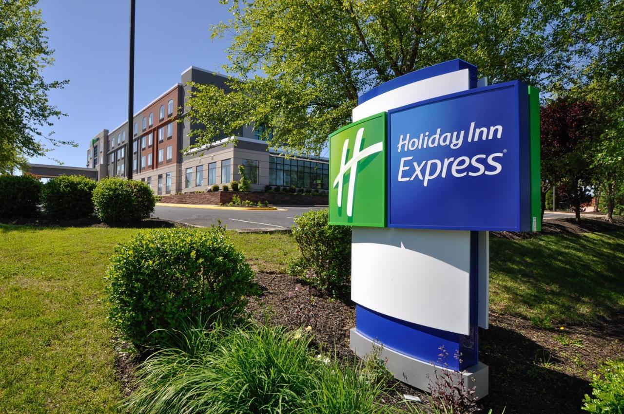 Holiday Inn Express Quantico - Stafford, An Ihg Hotel Kültér fotó